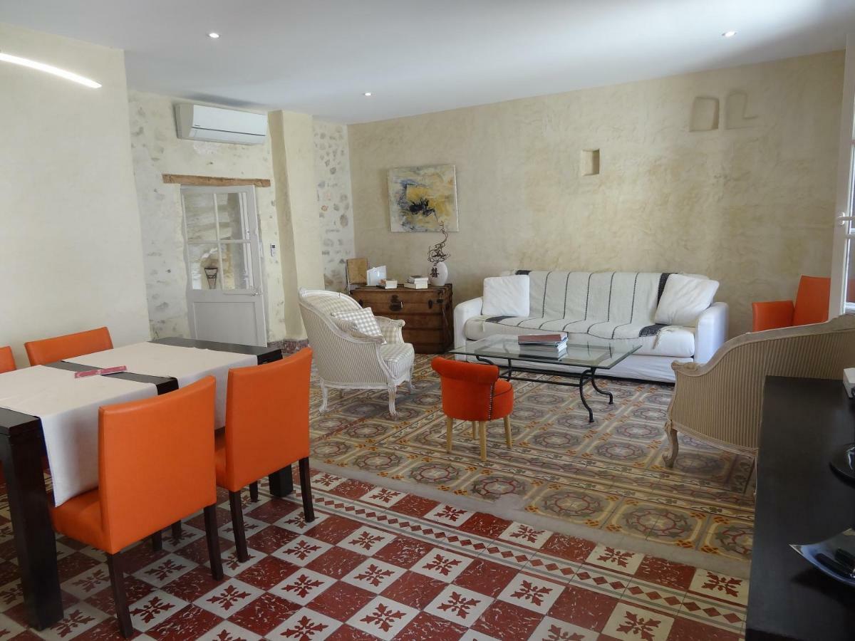 La Fleury Villa อาร์ลส์ ภายนอก รูปภาพ